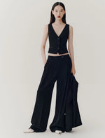 Carregar imagem no visualizador da galeria, black relaxed-fit envers satin trousers
