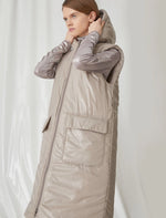 Load image into Gallery viewer, turtledove long reversible gilet
