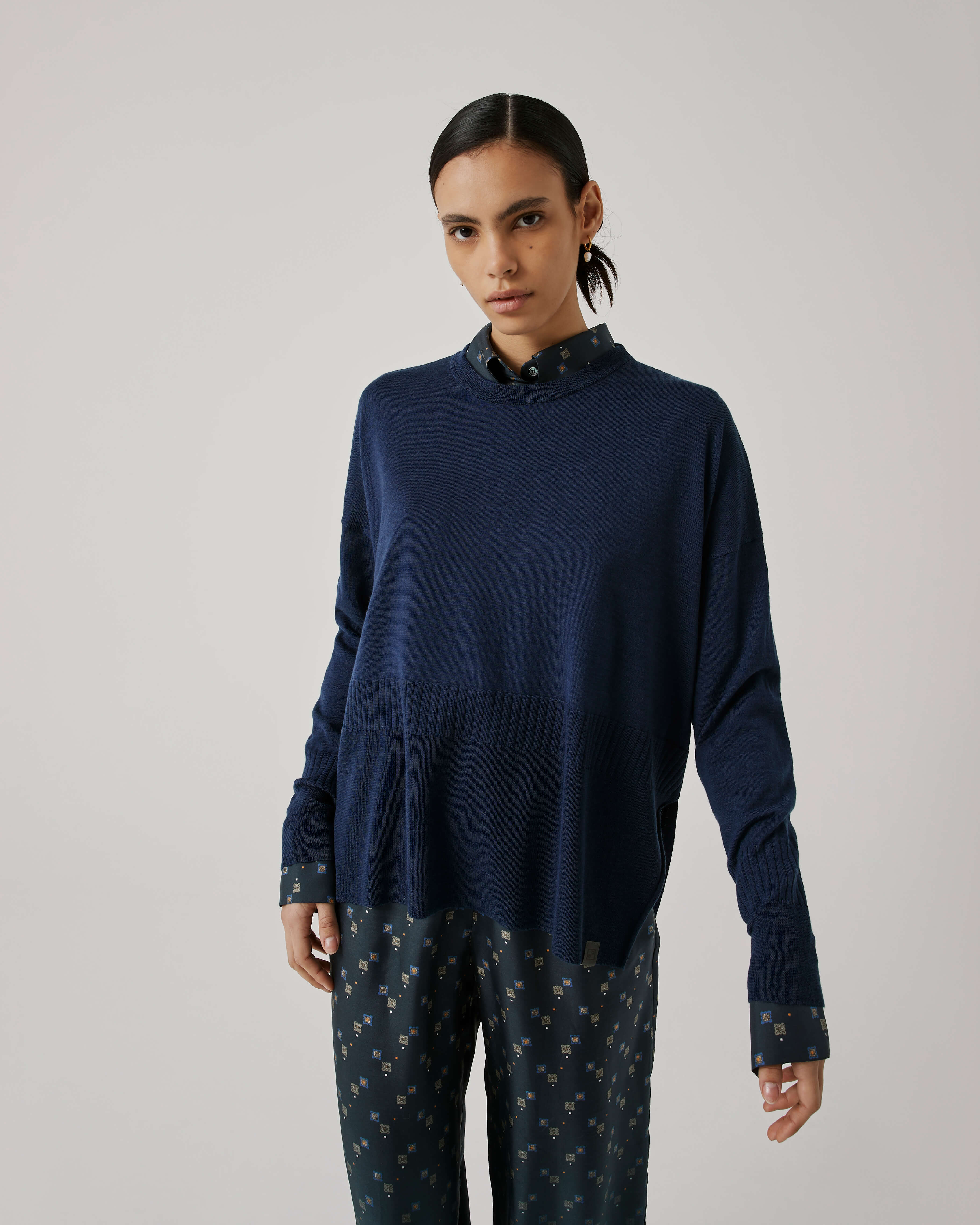 midnight blue boxy jumper