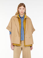 Carregar imagem no visualizador da galeria, beige short wool coat
