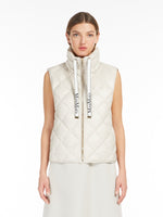 Carregar imagem no visualizador da galeria, sand goose-down gilet
