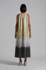 Load image into Gallery viewer, quartz sand degradè printed dress
