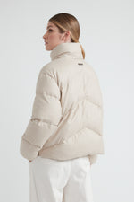 Load image into Gallery viewer, barley down padded jacket
