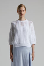 Carregar imagem no visualizador da galeria, pure white knit sweater
