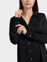 Load image into Gallery viewer, black classic shirt blouse
