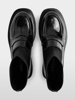 Carregar imagem no visualizador da galeria, black loafer-style bootie
