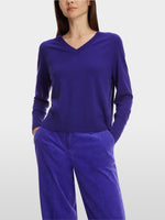 Carregar imagem no visualizador da galeria, bright violet sweater
