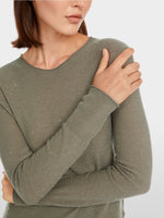 Carregar imagem no visualizador da galeria, sage powder wool pullover
