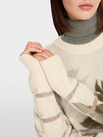 Carregar imagem no visualizador da galeria, pullover with a floral pattern
