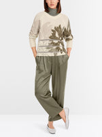 Carregar imagem no visualizador da galeria, pullover with a floral pattern
