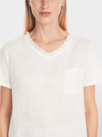 Carregar imagem no visualizador da galeria, white Airy linen T-shirt
